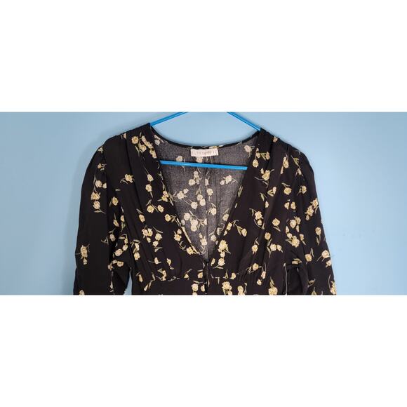 Flynn Skye Small Elsie Midi Dress Black White V Neck Hourglass Puff Sleeves NWOT - Picture 5 of 8